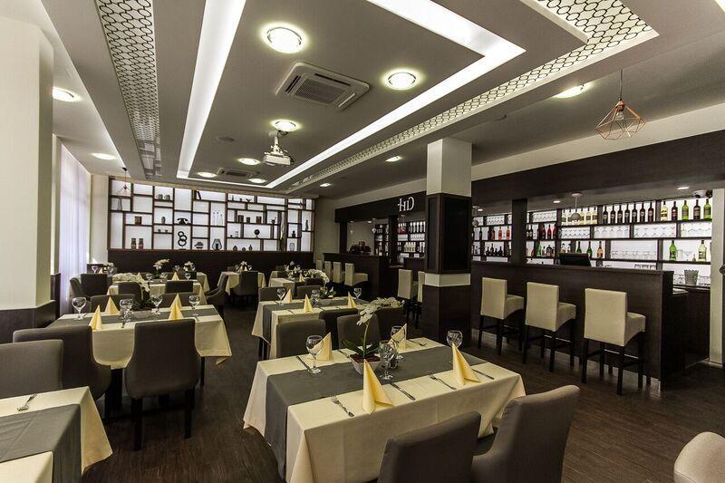 Hotel Dombóvár Екстериор снимка