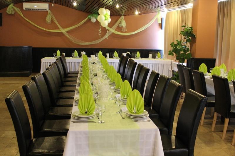 Hotel Dombóvár Екстериор снимка